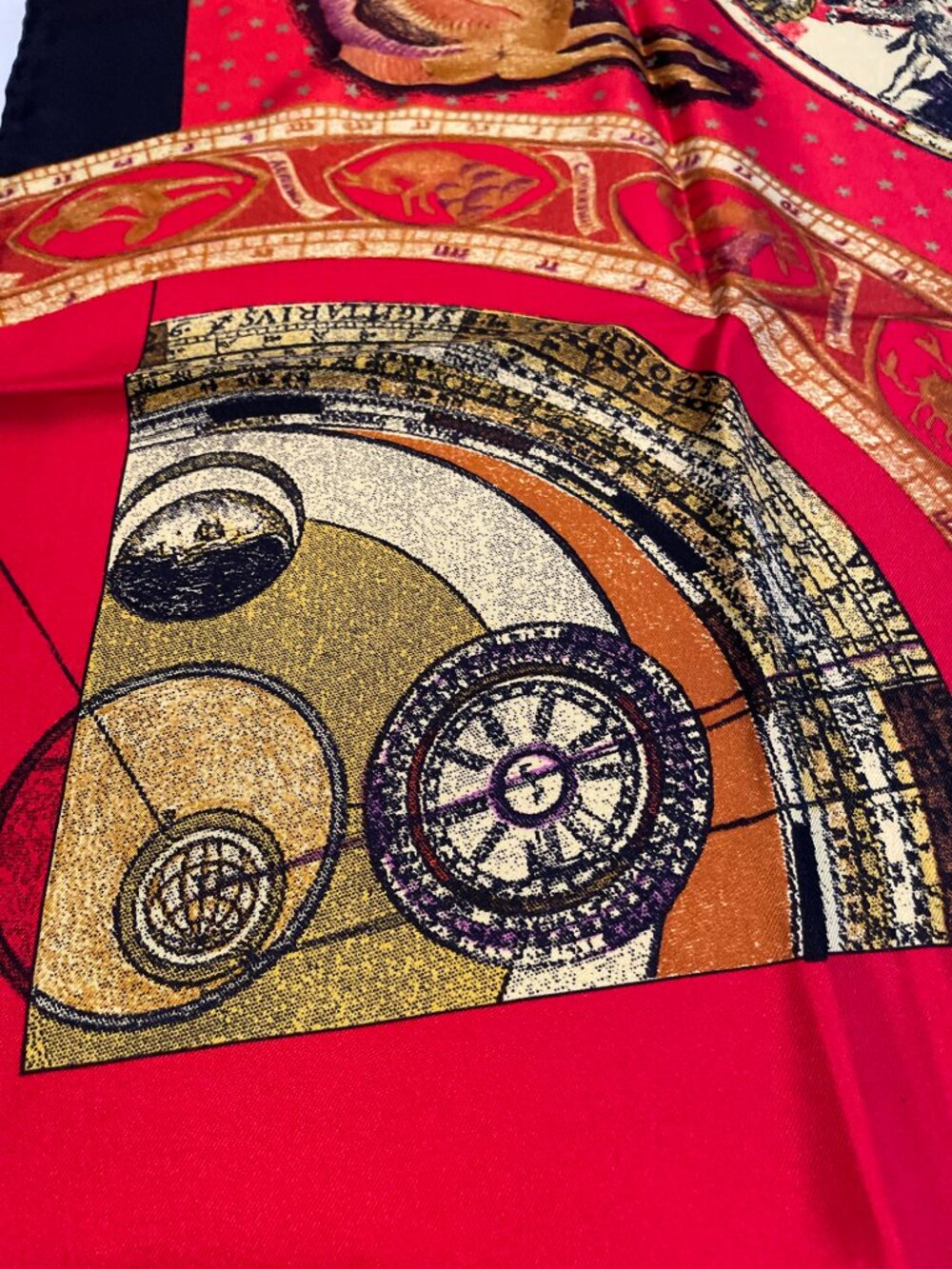 Rare Gianni Versace Zodiac Silk Scarf Astrology Collector Piece - Picture 5 of 16